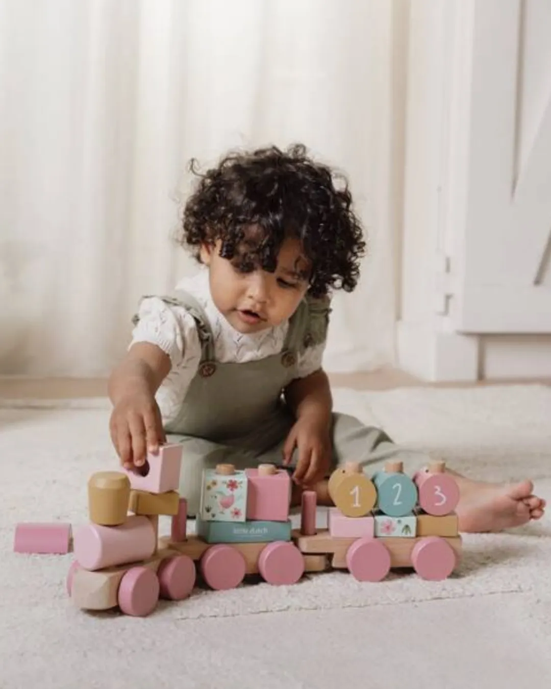 Little Dutch - drewniany pociąg Fairy Garden FSC Little Dutch - drewniany pociąg Fairy Garden FSC