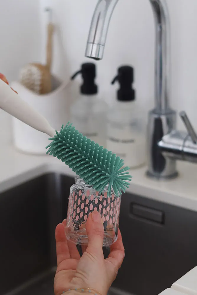 Beaba - szczotka do butelek i smoczków silikonowa Sage Green Beaba - szczotka do butelek i smoczków silikonowa Sage Green