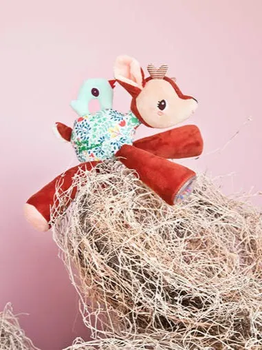 Lilliputiens - przytulanka dźwiękowa galopująca Sarenka Stella Lilliputiens - przytulanka dźwiękowa galopująca Sarenka Stella