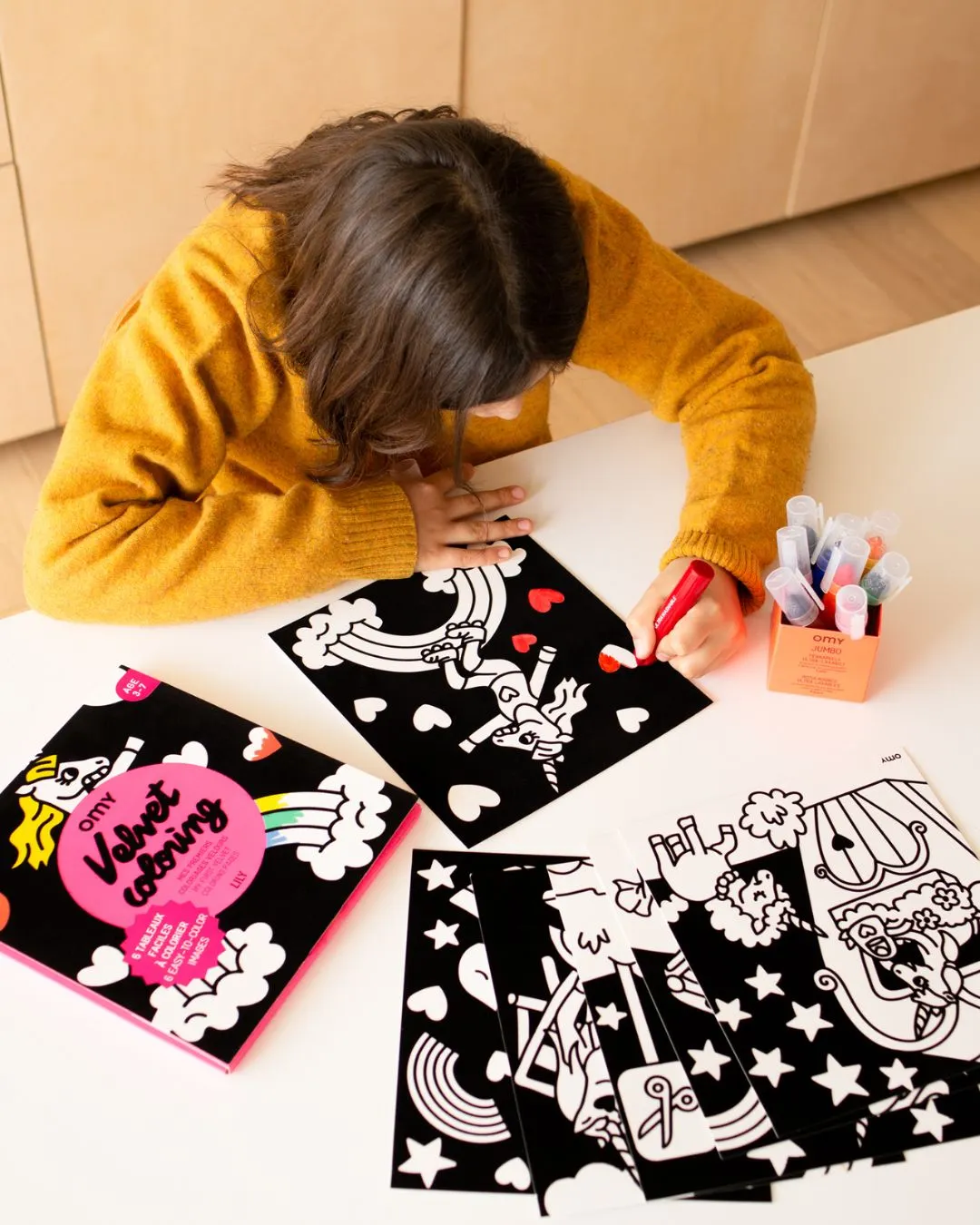 OMY - zestaw 6 welwetowych kolorowanek Jednorożec OMY - zestaw 6 welwetowych kolorowanek Jednorożec