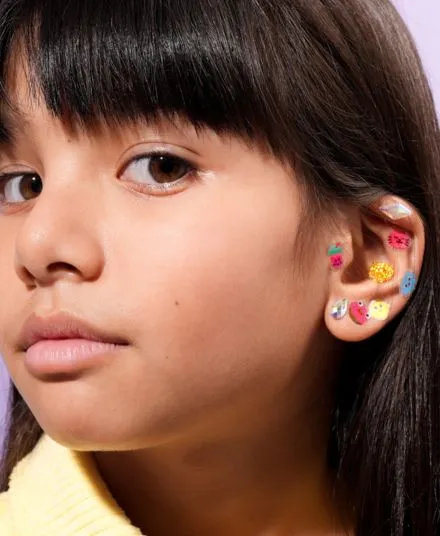 Omy - kolczyki dla dzieci 104 sztuki Kawaii Omy - kolczyki dla dzieci 104 sztuki Kawaii
