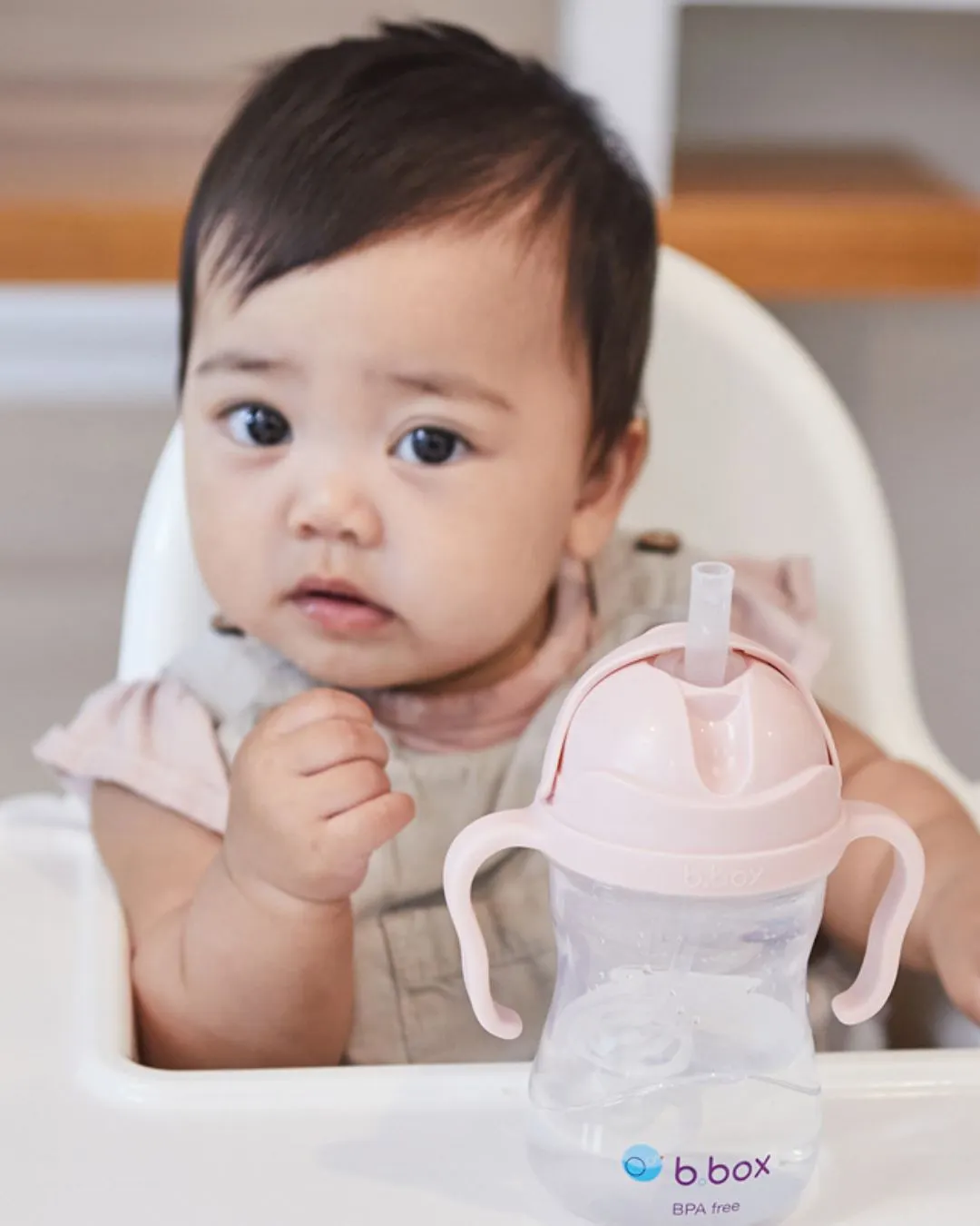 B.box - bidon dla dzieci - kubek niekapek ze słomką 240 ml blush B.box - bidon dla dzieci - kubek niekapek ze słomką 240 ml blush