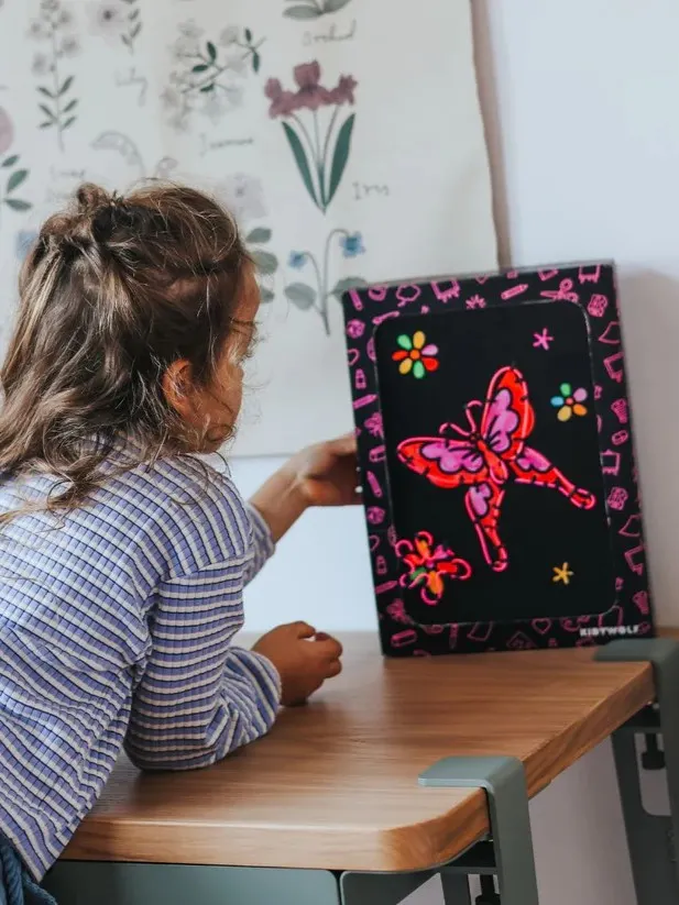 Kidywolf - KIDYNEON - zestaw do tworzenia neonów Once Upon A Time