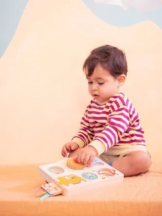 Lilliputiens - drewniana tablica manipulacyjna walizka Pojazdy Lilliputiens - drewniana tablica manipulacyjna walizka Pojazdy