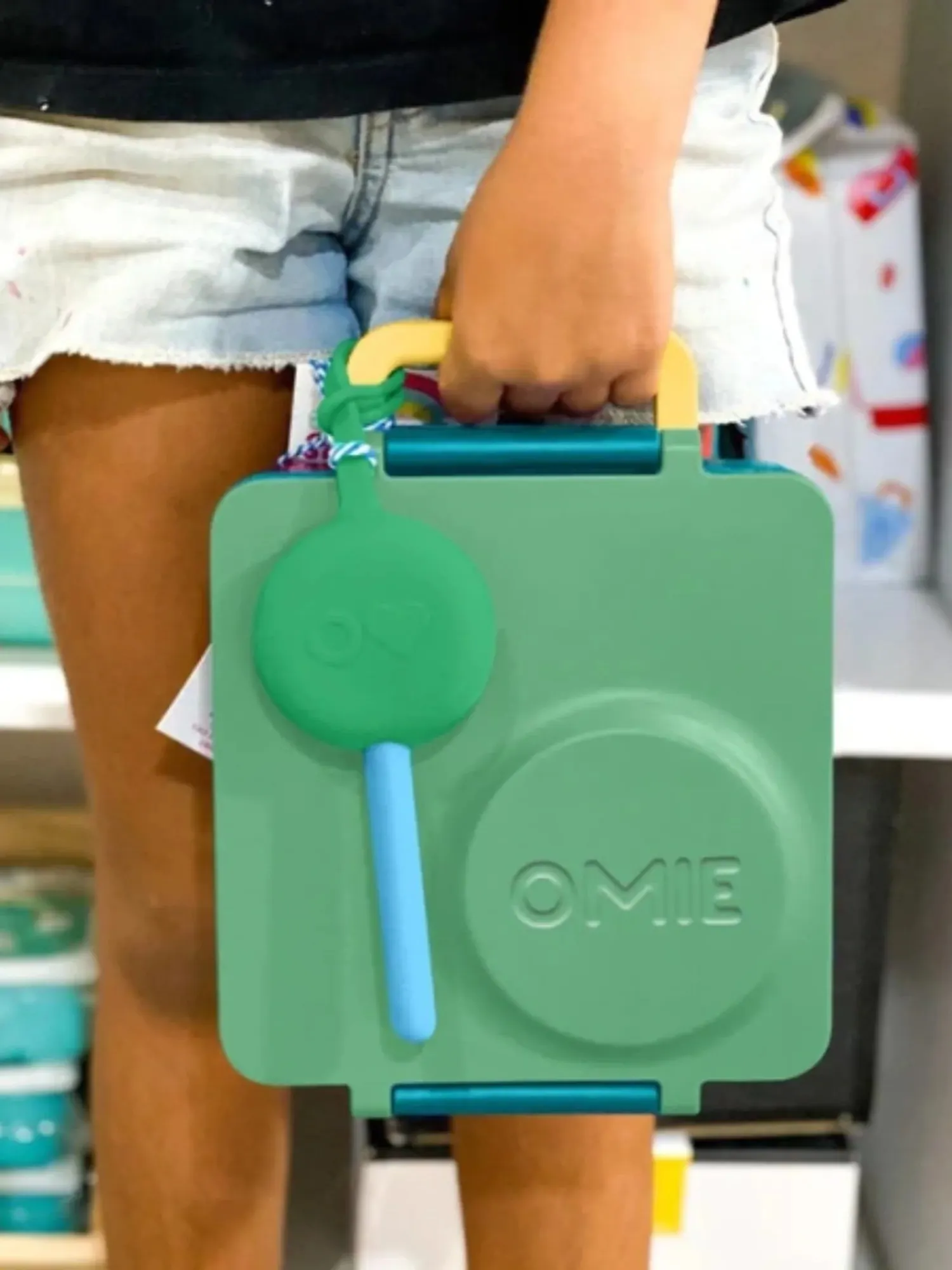OMIE - OMIEPOD zawieszka - pokrowiec ze sztućcami Mint Green OMIE - OMIEPOD zawieszka - pokrowiec ze sztućcami Mint Green