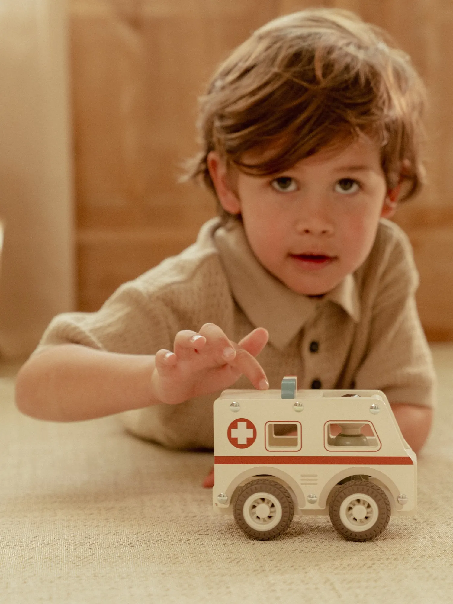 Little Dutch - drewniany Ambulans FSC Little Dutch - drewniany Ambulans FSC