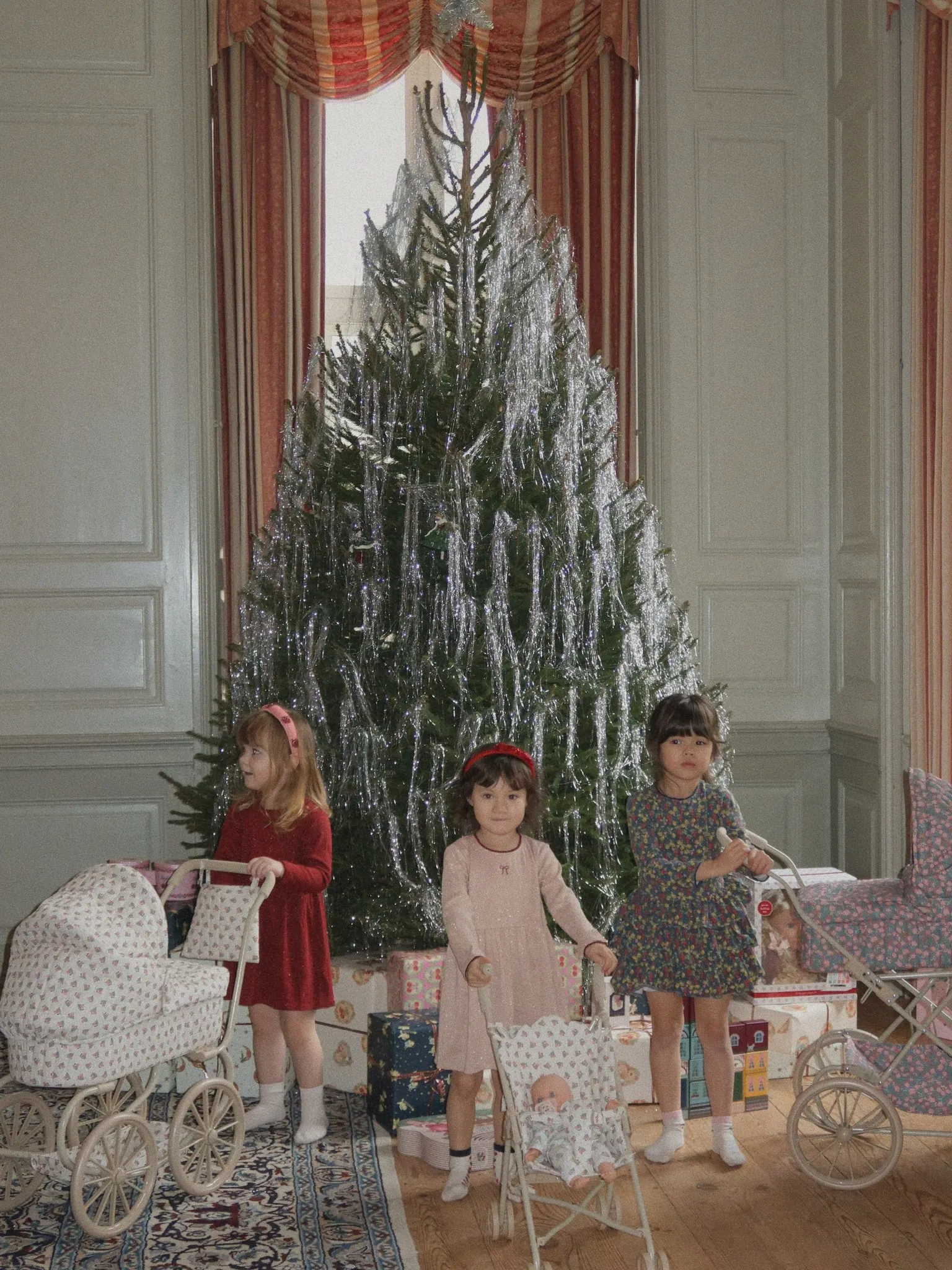 Sukienka Konges Sløjd Roli Red Dahlia Sukienka Konges Sløjd Roli Red Dahlia