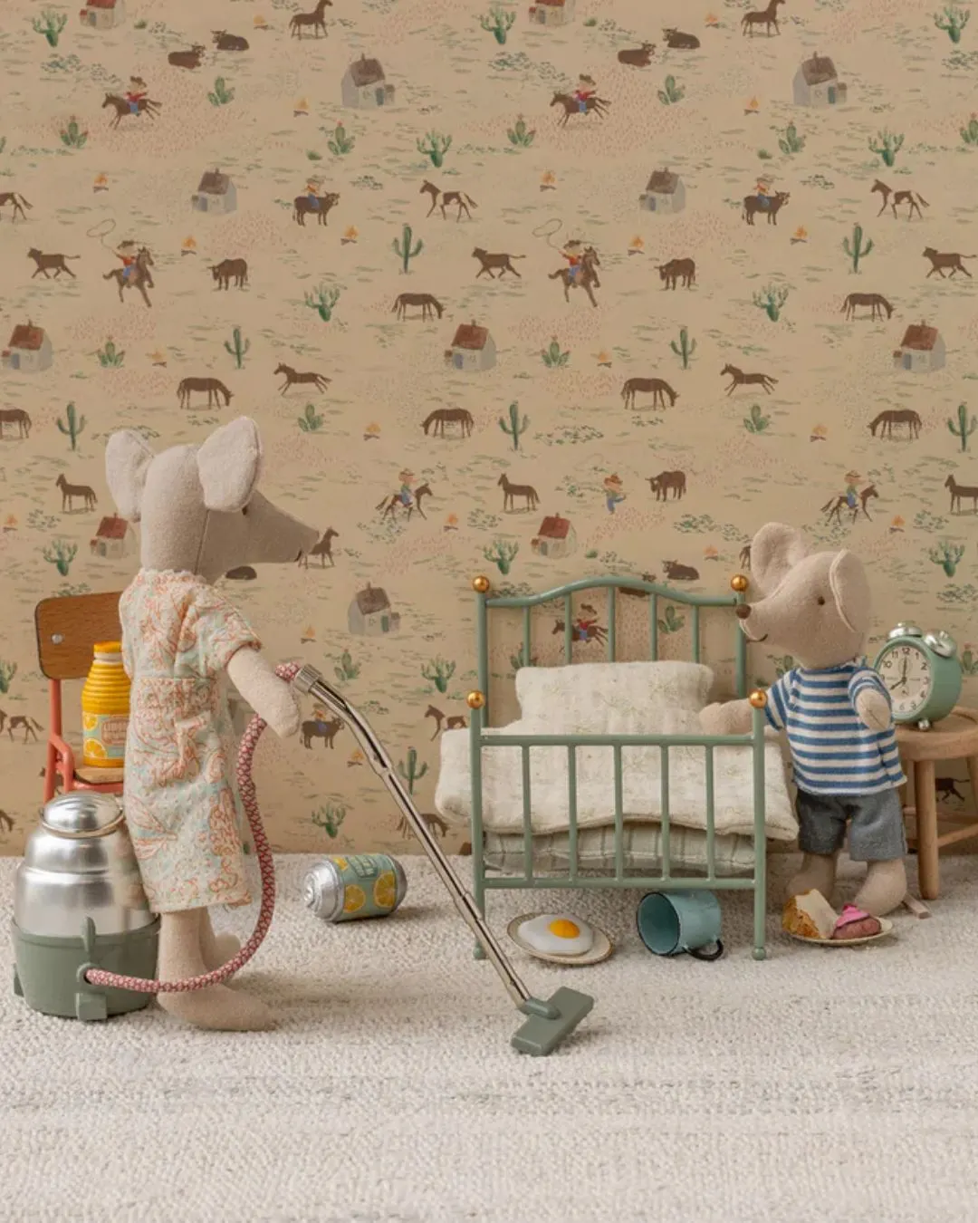 Maileg - metalowe łóżko vintage mint Maileg - metalowe łóżko vintage mint