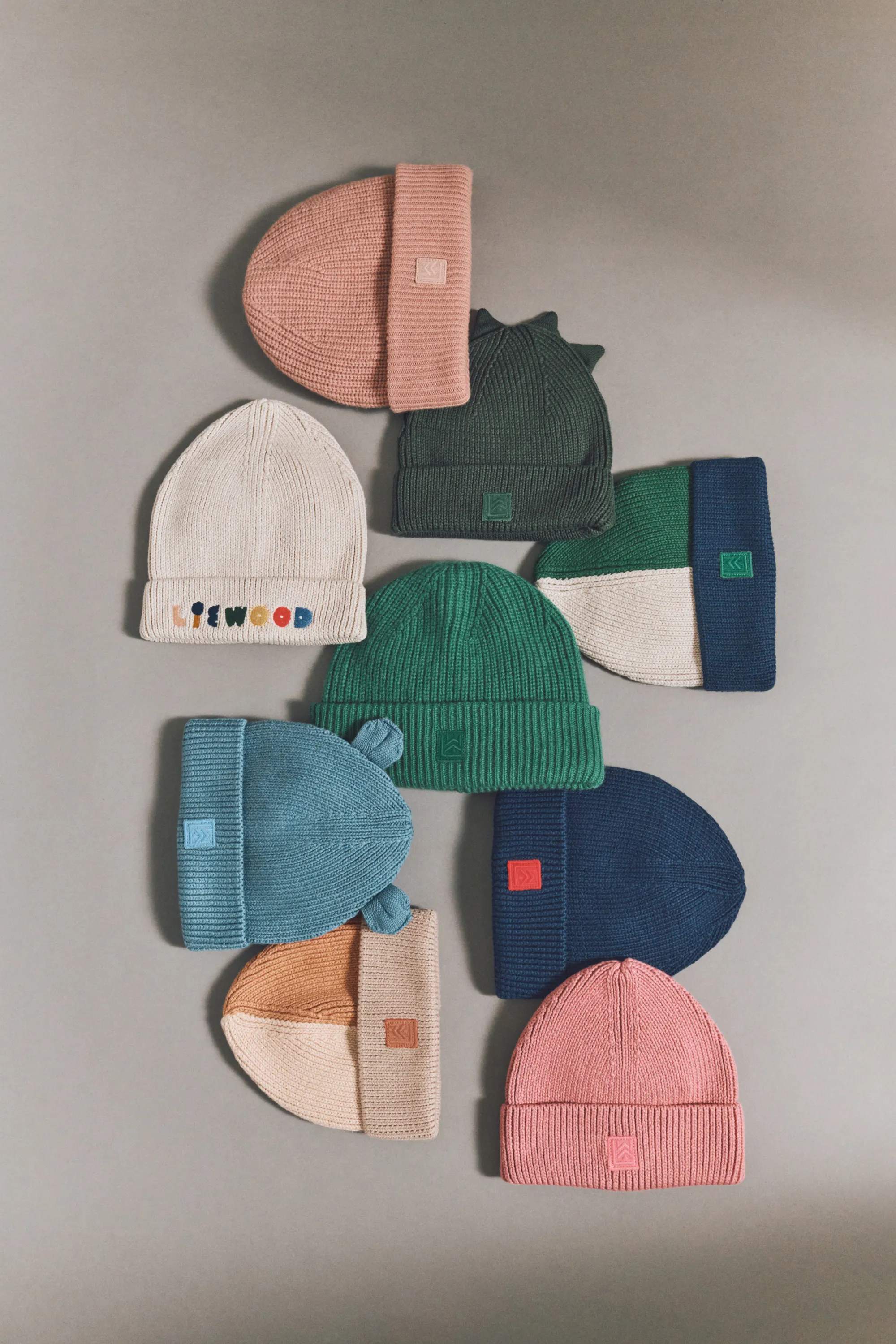 Liewood - czapka dziecięca Ezra Beanie Sandy Liewood - czapka dziecięca Ezra Beanie Sandy