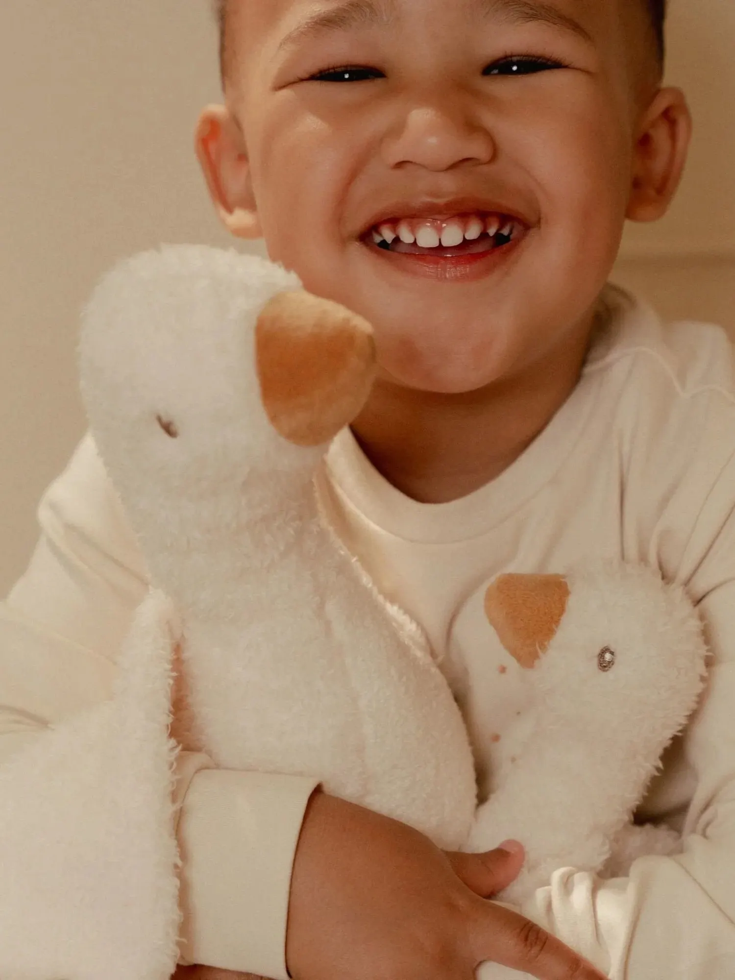 Little Dutch - przytulanka gąska 25 cm Newborn Naturals Little Dutch - przytulanka gąska 25 cm Newborn Naturals