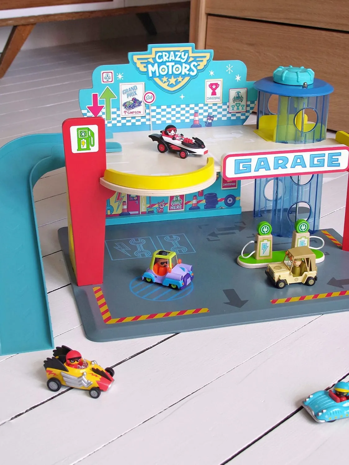 Djeco - warsztat samochodowy Crazy Motors