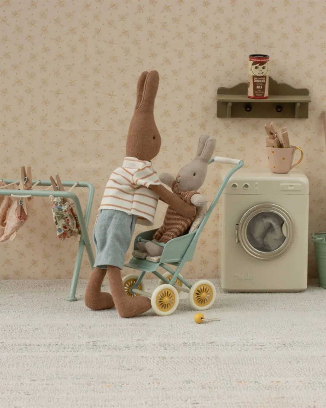 Maileg - wózek dziecięcy dla myszek micro - Mięta Maileg - wózek dziecięcy dla myszek micro - Mięta