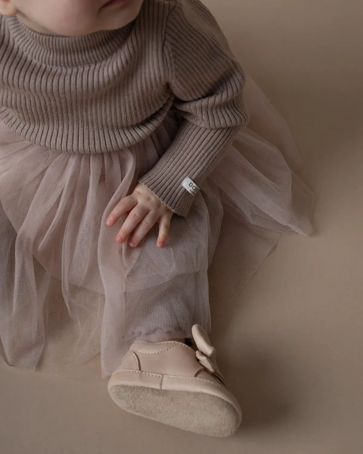 Donsje - sukienka dziecięca Lotus Dress Rose Grey Donsje - sukienka dziecięca Lotus Dress Rose Grey