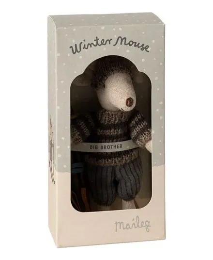 Maileg - myszka zimowa starszy brat z nartami szara