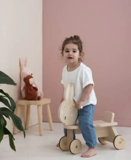 Trixie - jeździk rowerek biegowy na czterech kółkach Królik Trixie - jeździk rowerek biegowy na czterech kółkach Królik