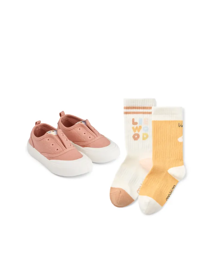 Liewood - stylizacja ze skarpetkami Annette Liewood - stylizacja ze skarpetkami Annette