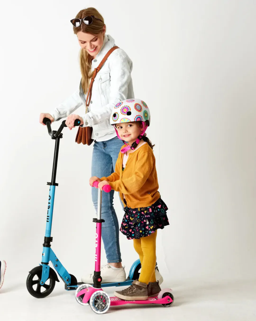 Micro - hulajnoga składana ze świecącymi kołami Mini Micro Deluxe LED Pink Micro - hulajnoga składana ze świecącymi kołami Mini Micro Deluxe LED Pink