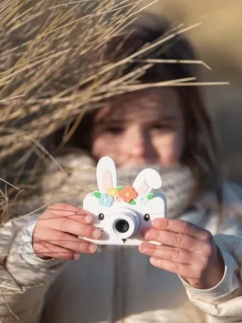 The ZooFamily - etui silikonowe na aparat z serii Zoo Friends Króliczek