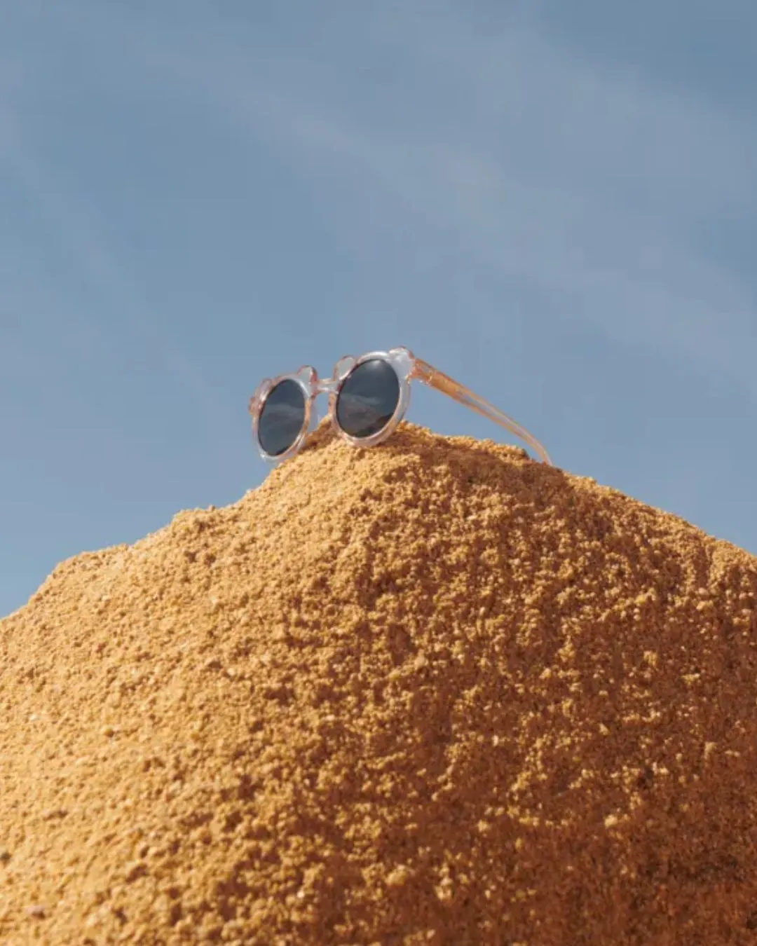 Liewood - okulary przeciwsłoneczne Darla Mr. Bear Junior 4-10 lat Rose transparent Liewood - okulary przeciwsłoneczne Darla Mr. Bear Junior 4-10 lat Rose transparent