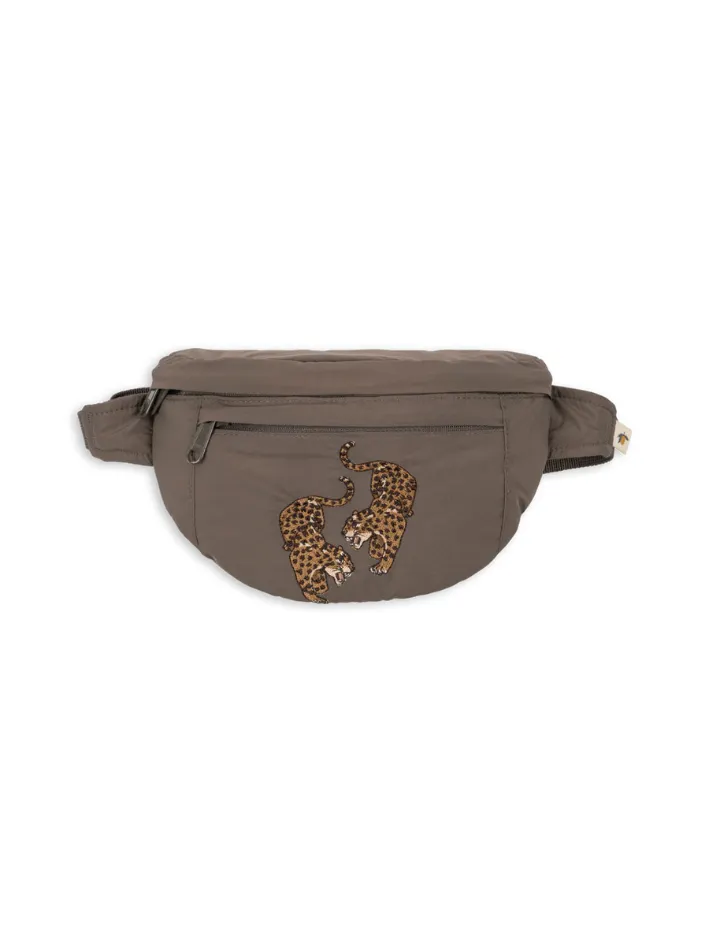 Konges Sløjd - torebka nerka JUNO BUMBAG Walnut Konges Sløjd - torebka nerka JUNO BUMBAG Walnut