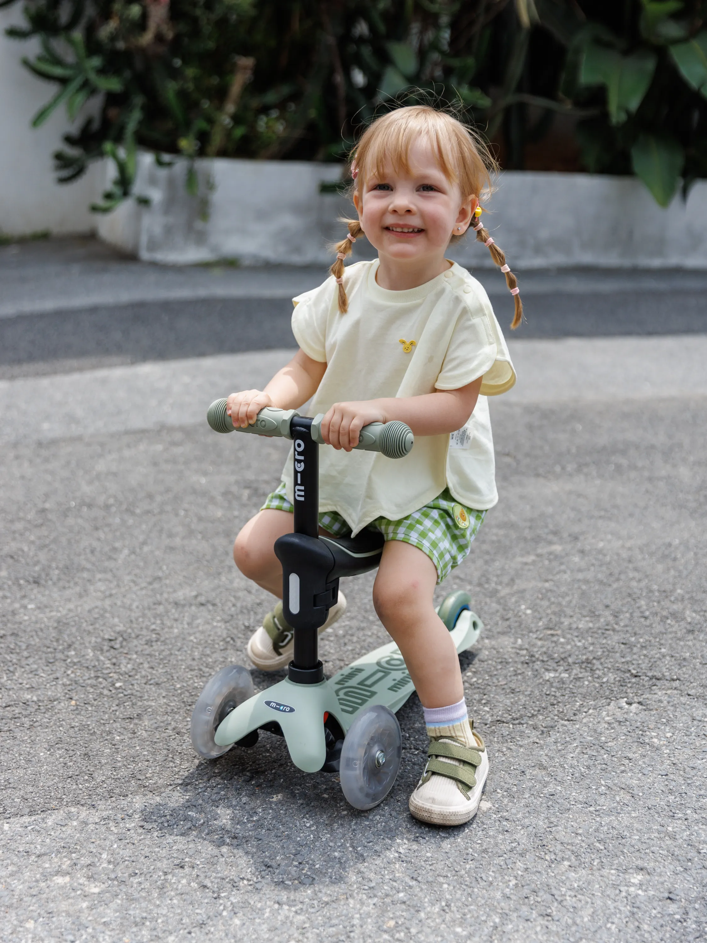 Micro - Mini2grow Deluxe LED 2.0. Olive Sage