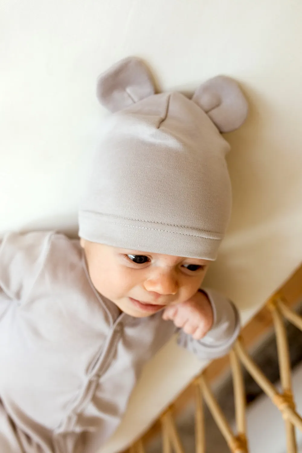 Poofi - czapka niemowlęca z uszami jasny szary