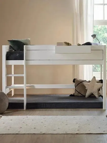 LIFETIME Kidsrooms - łóżko Mid Sleeper z drabinką o wysokości 128 cm White Standard LIFETIME Kidsrooms - łóżko Mid Sleeper z drabinką o wysokości 128 cm White Standard