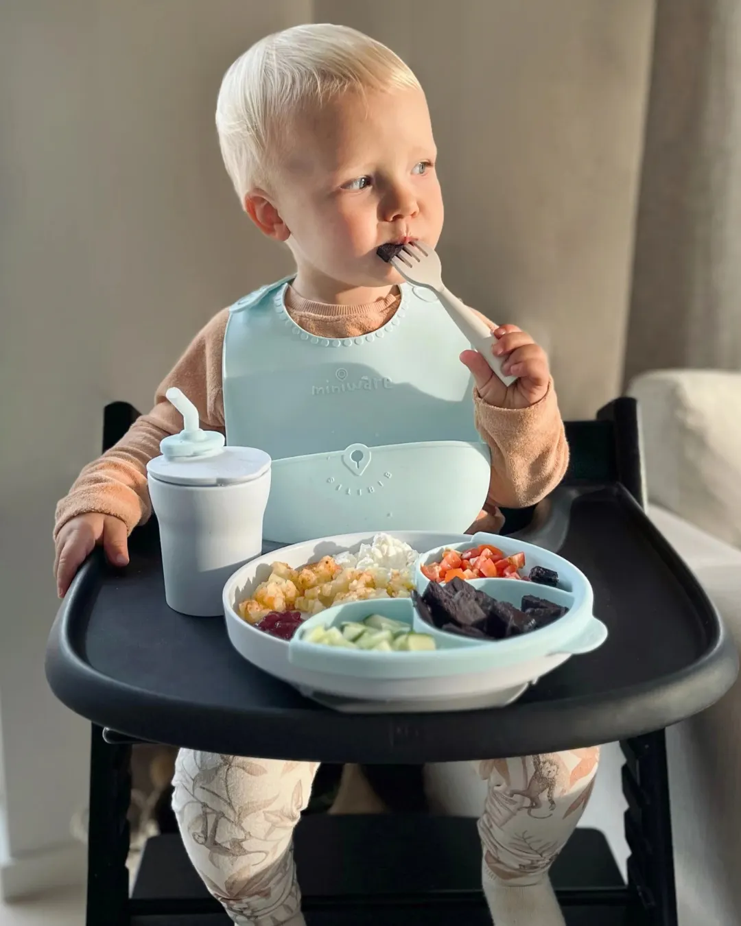 Miniware - silikonowy śliniak Roll & Lock Aqua