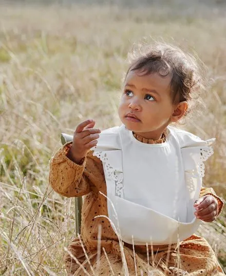 Elodie Details - śliniak dziecięcy Vanilla White Elodie Details - śliniak dziecięcy Vanilla White