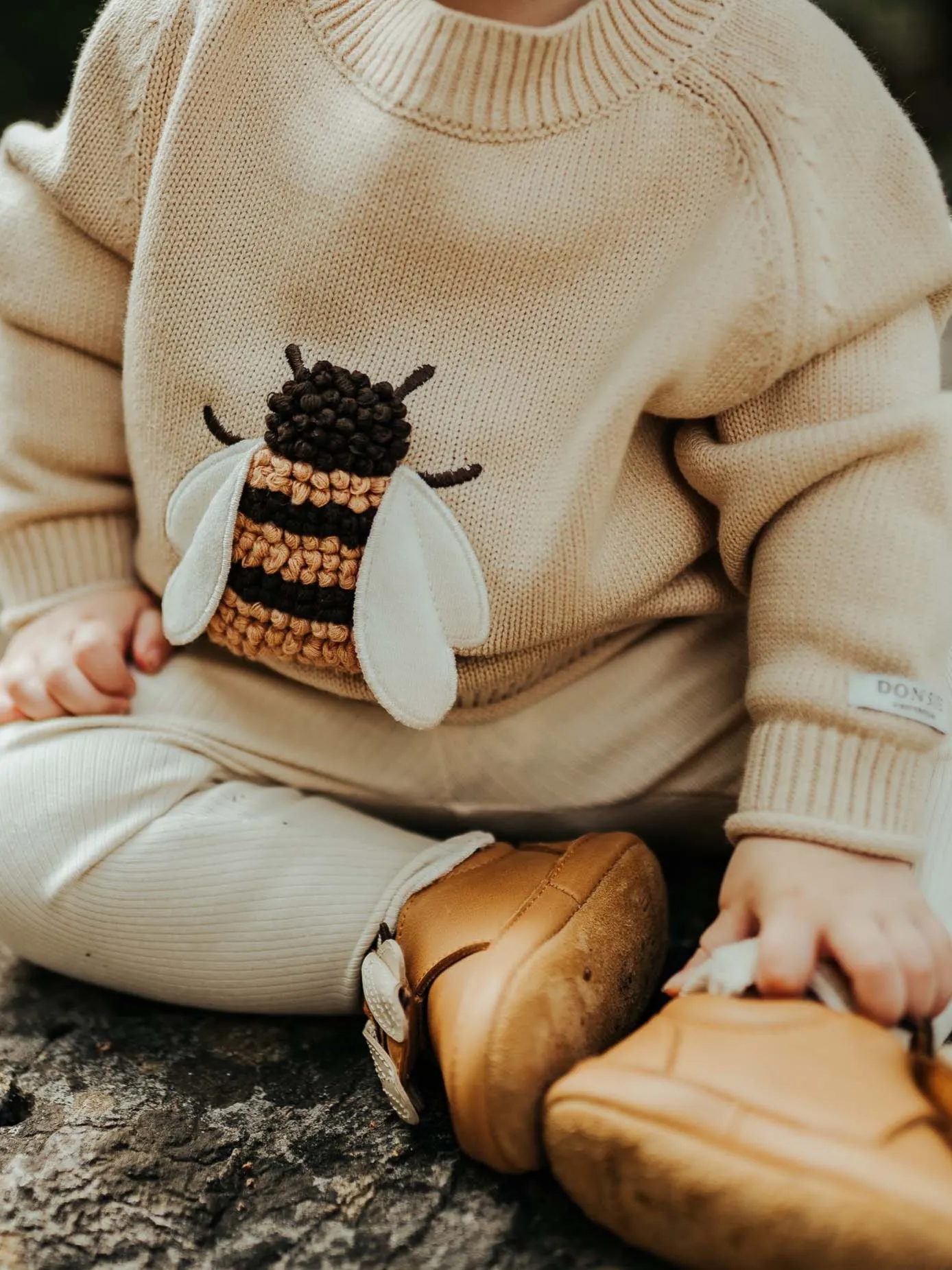 Donsje - bawełniany sweterek dziecięcy Valenthe Bee