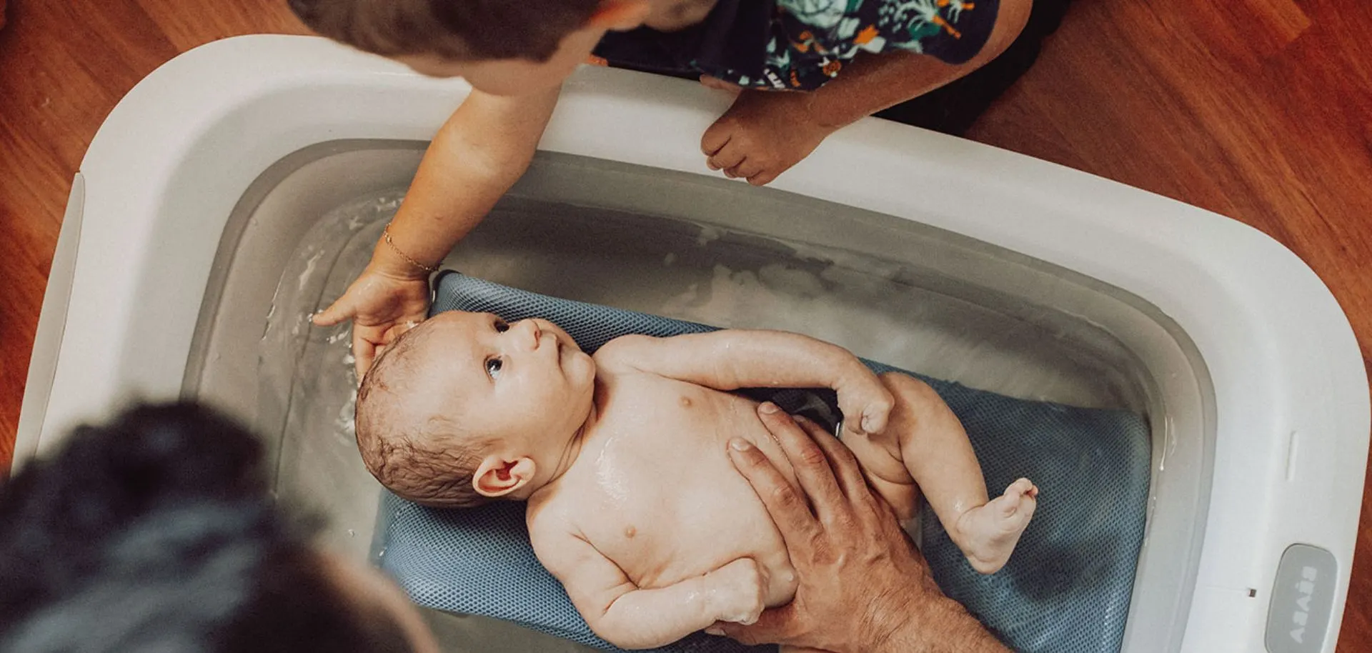 Pierwsza kąpiel noworodka krok po kroku