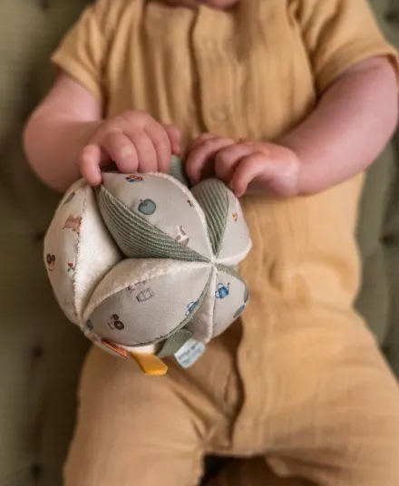 Little Dutch - piłeczka sensoryczna Little Farm Little Dutch - piłeczka sensoryczna Little Farm