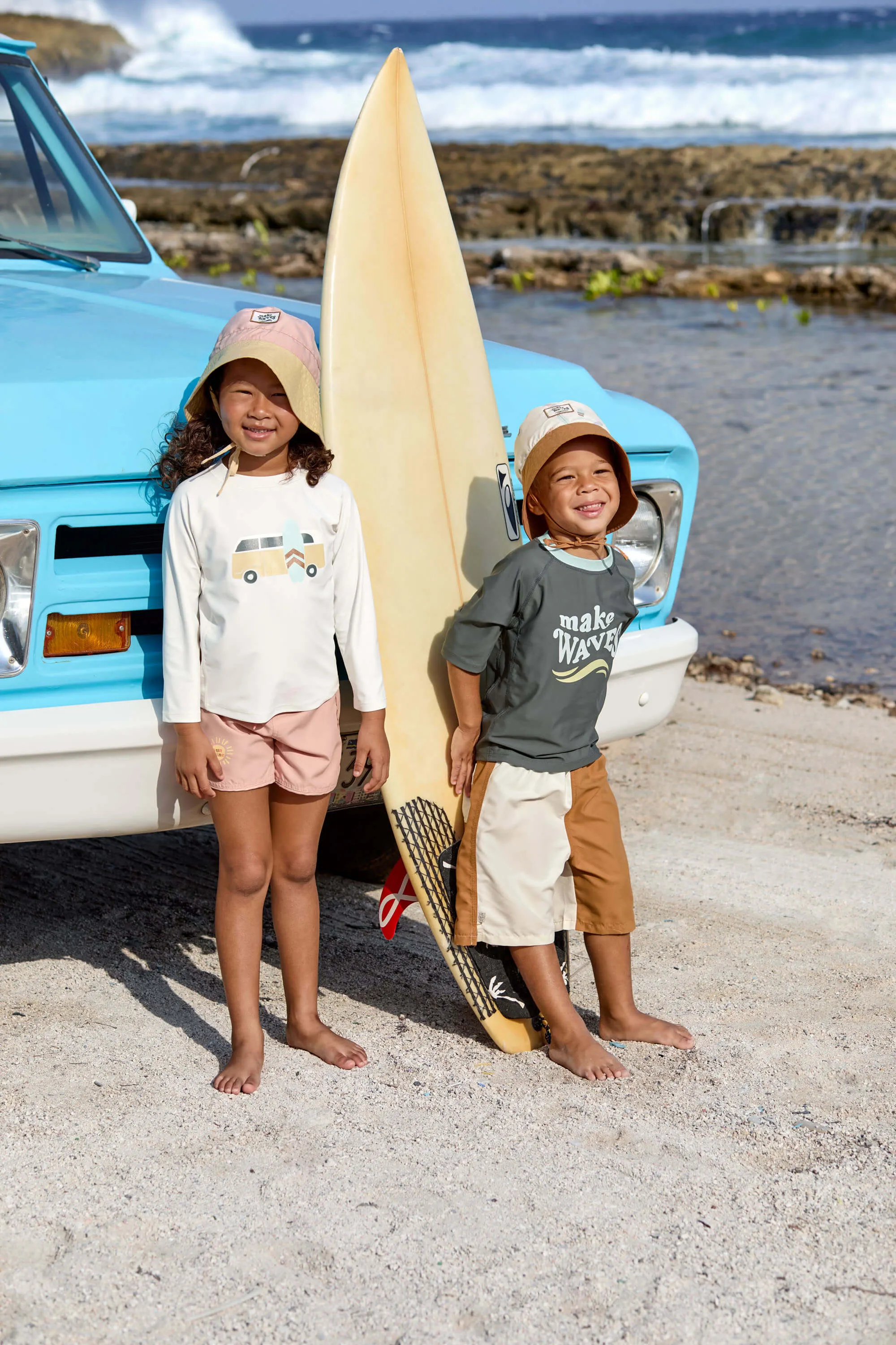 Lassig - krótkie spodenki szorty kąpielowe dla dzieci LSF peach