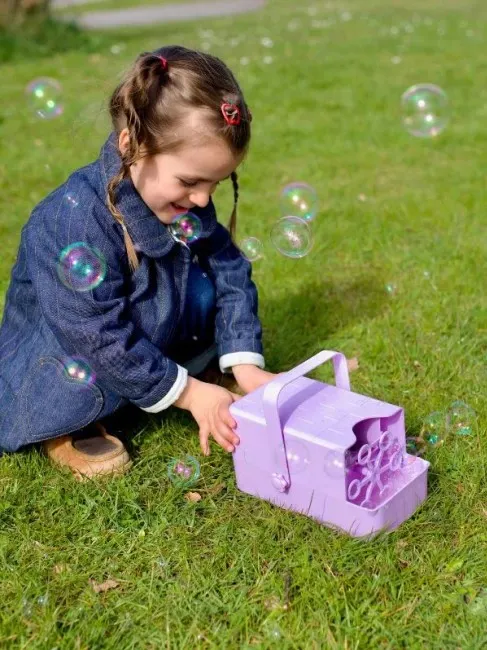 Lalarma - maszyna do tworzenia baniek mydlanych Purple Lalarma - maszyna do tworzenia baniek mydlanych Purple