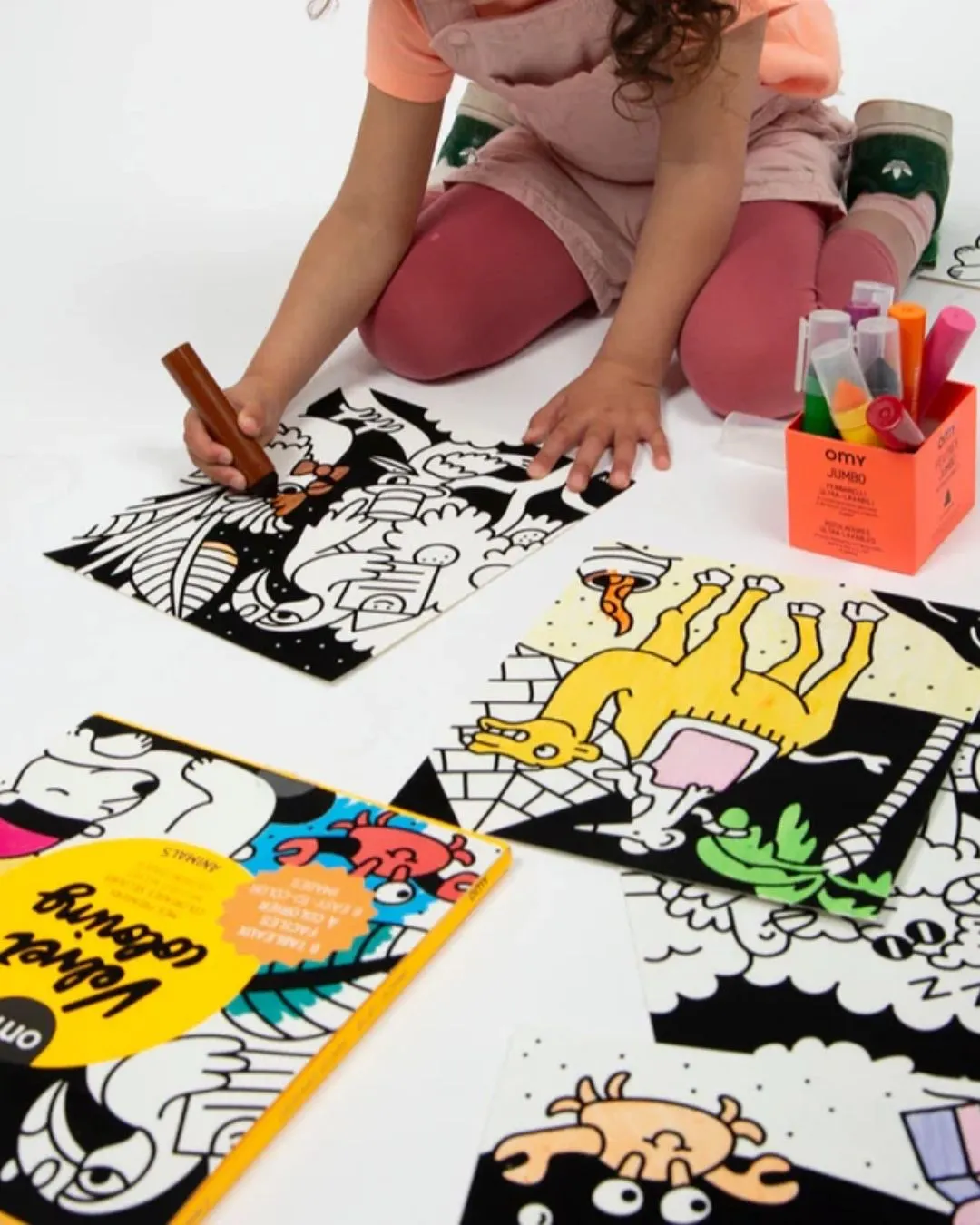 OMY - zestaw 6 welwetowych kolorowanek Zwierzęta OMY - zestaw 6 welwetowych kolorowanek Zwierzęta