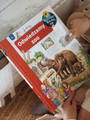 Wydawnictwo SAM - Odwiedzamy zoo