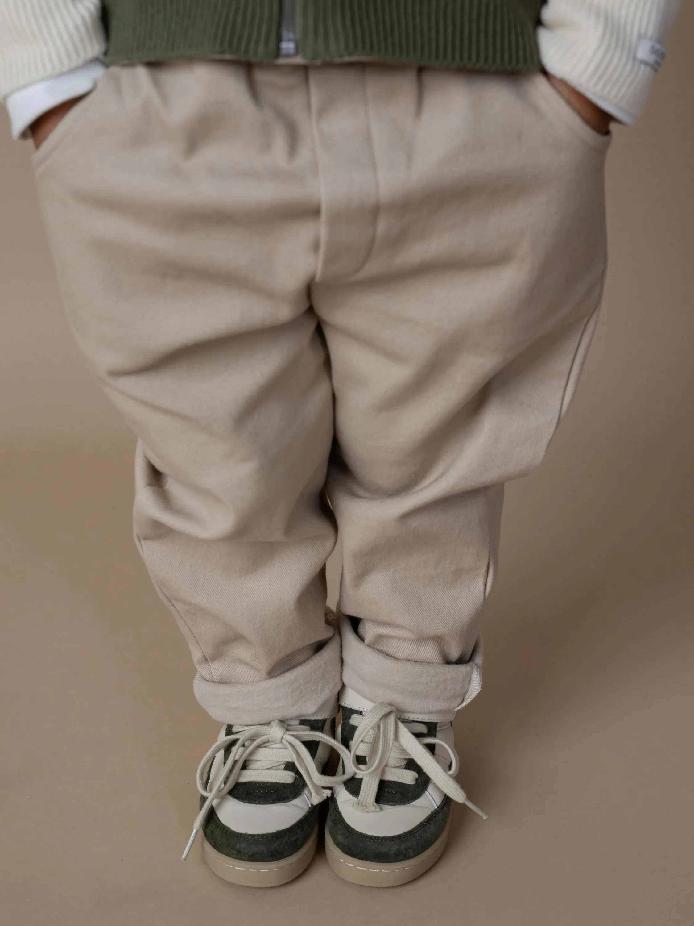 Donsje - spodnie dla malucha Olb Trousers Biscotti