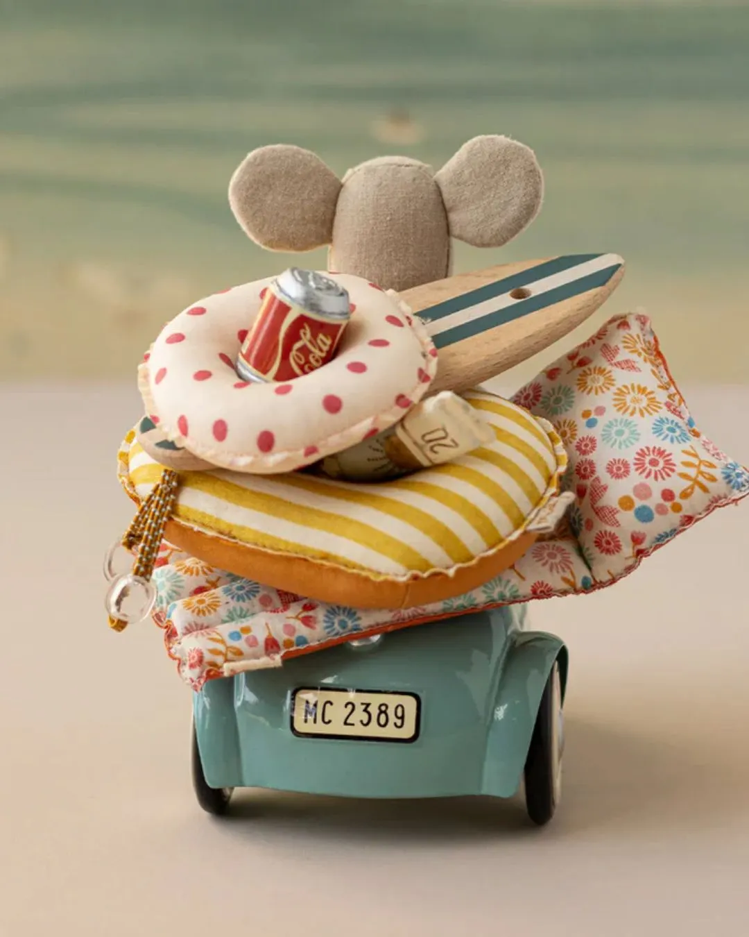 Maileg - samochód dla myszki - Light Blue Maileg - samochód dla myszki - Light Blue