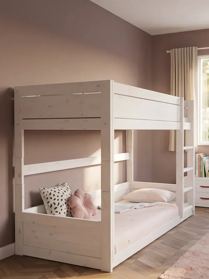 LIFETIME Kidsrooms - niskie łóżko piętrowe z drabinką Whitewash Standard