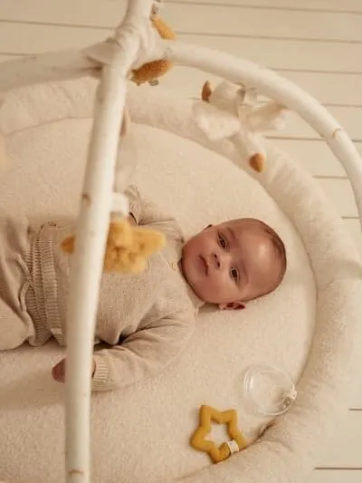 Little Dutch - mata aktywizująca z pałąkiem Newborn Naturals Little Dutch - mata aktywizująca z pałąkiem Newborn Naturals