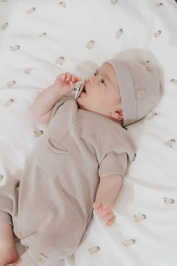 Bamboom - kamelowy dzianinowy rampers z kieszonką Bamboom - kamelowy dzianinowy rampers z kieszonką