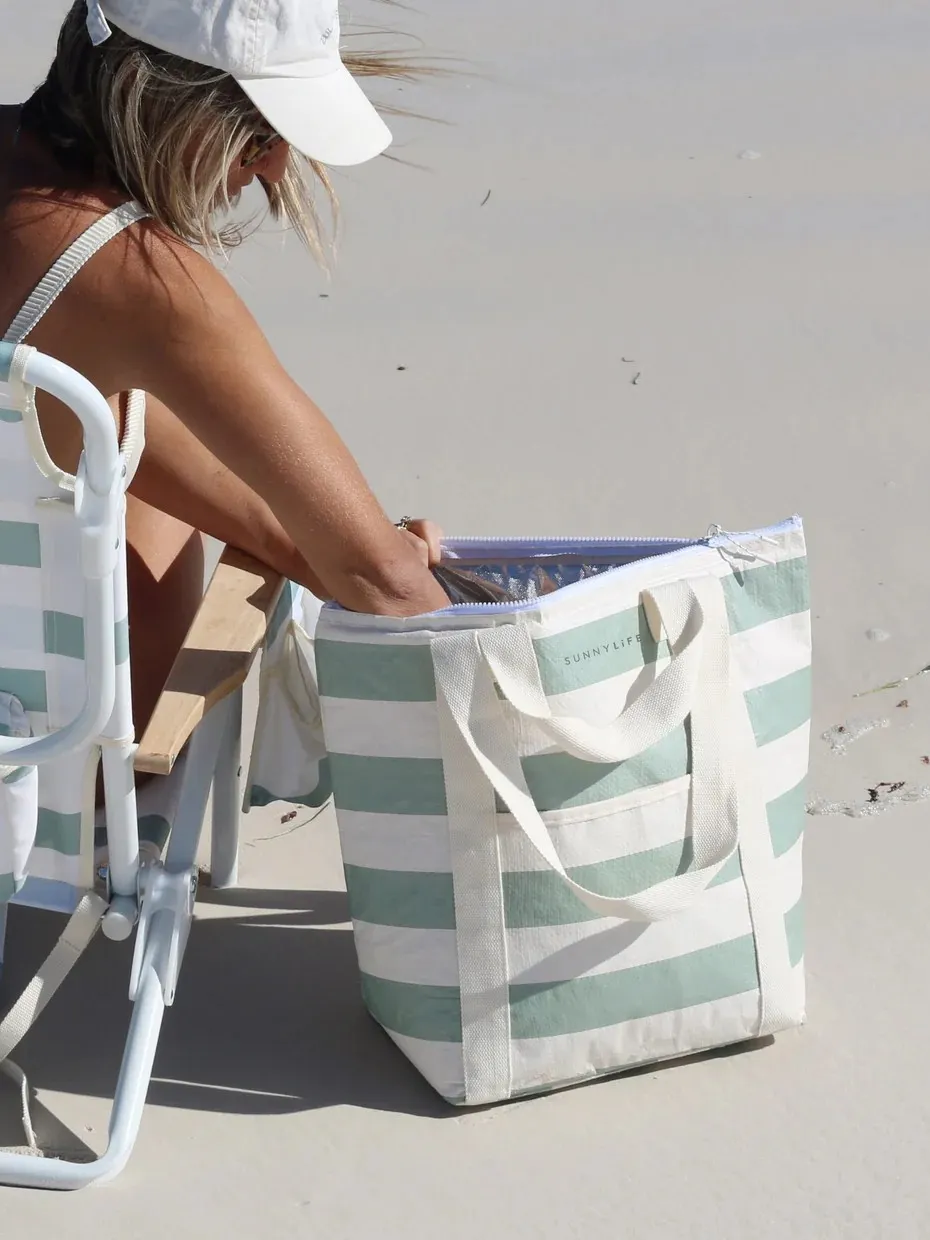 SUNNYLiFE - torba termiczna La Palma Sage Stripe SUNNYLiFE - torba termiczna La Palma Sage Stripe