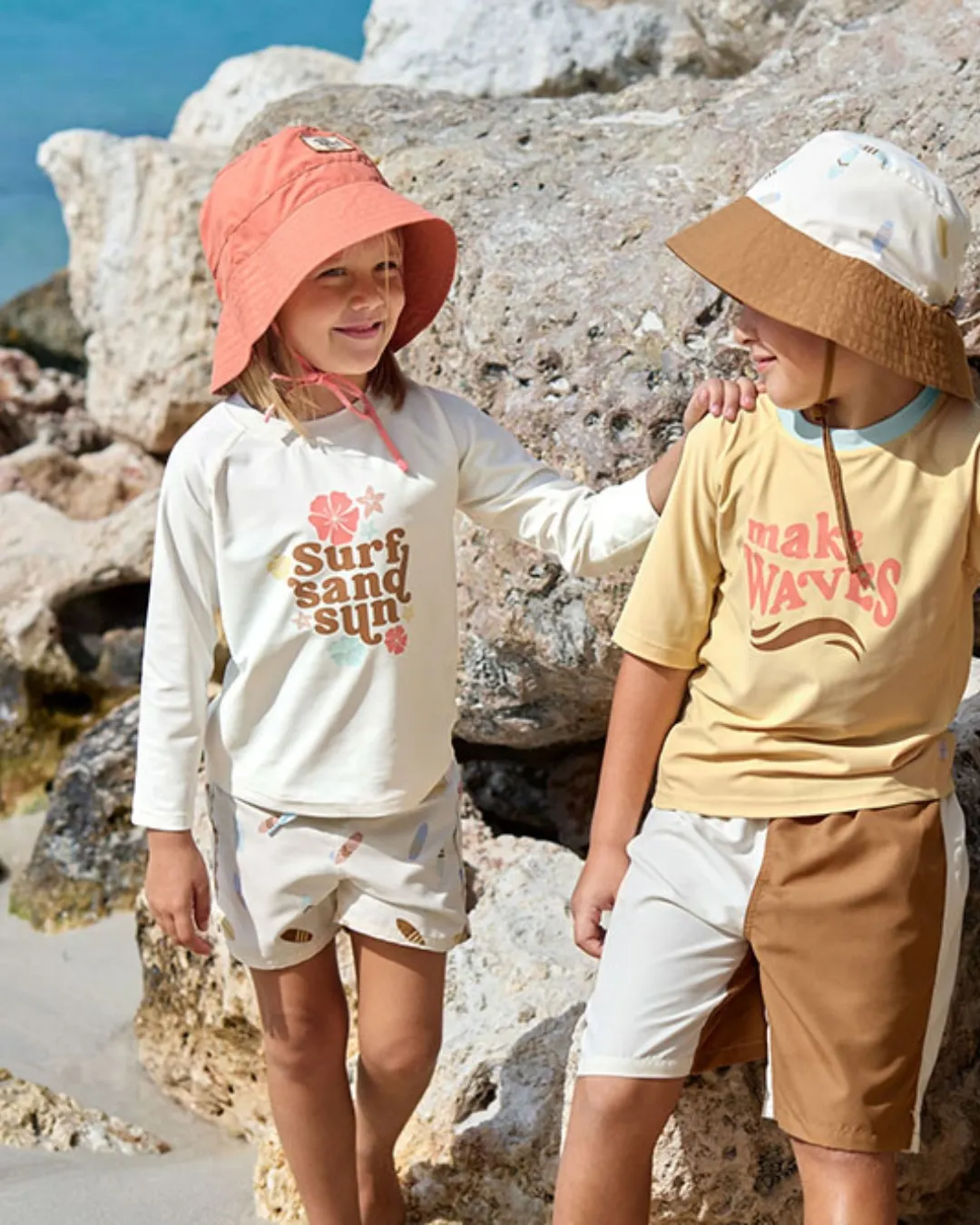 Lassig - koszulka z długim rękawem Rashguard LSF UV Flowers sea salt Lassig - koszulka z długim rękawem Rashguard LSF UV Flowers sea salt