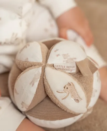 Little Dutch - piłeczka sensoryczna Baby bunny Little Dutch - piłeczka sensoryczna Baby bunny