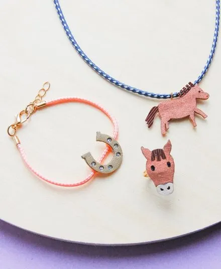 Mimi & Lula - zestaw biżuterii Horse Set Mimi & Lula - zestaw biżuterii Horse Set