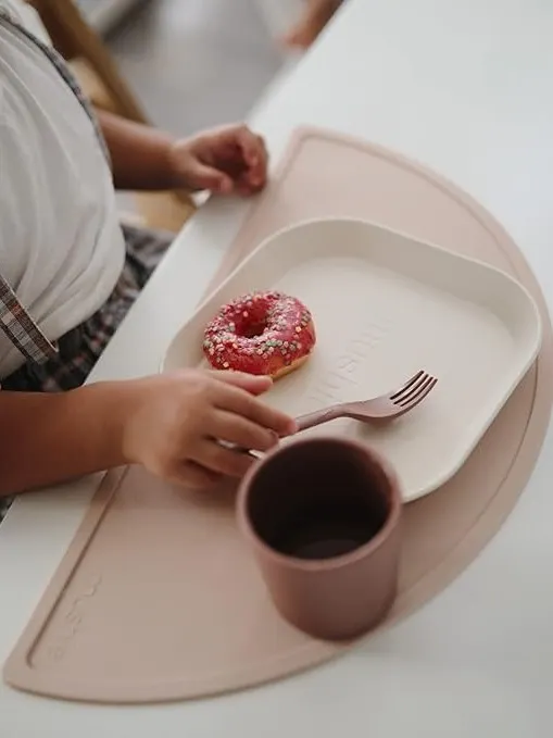 Mushie - talerzyki Square Ivory