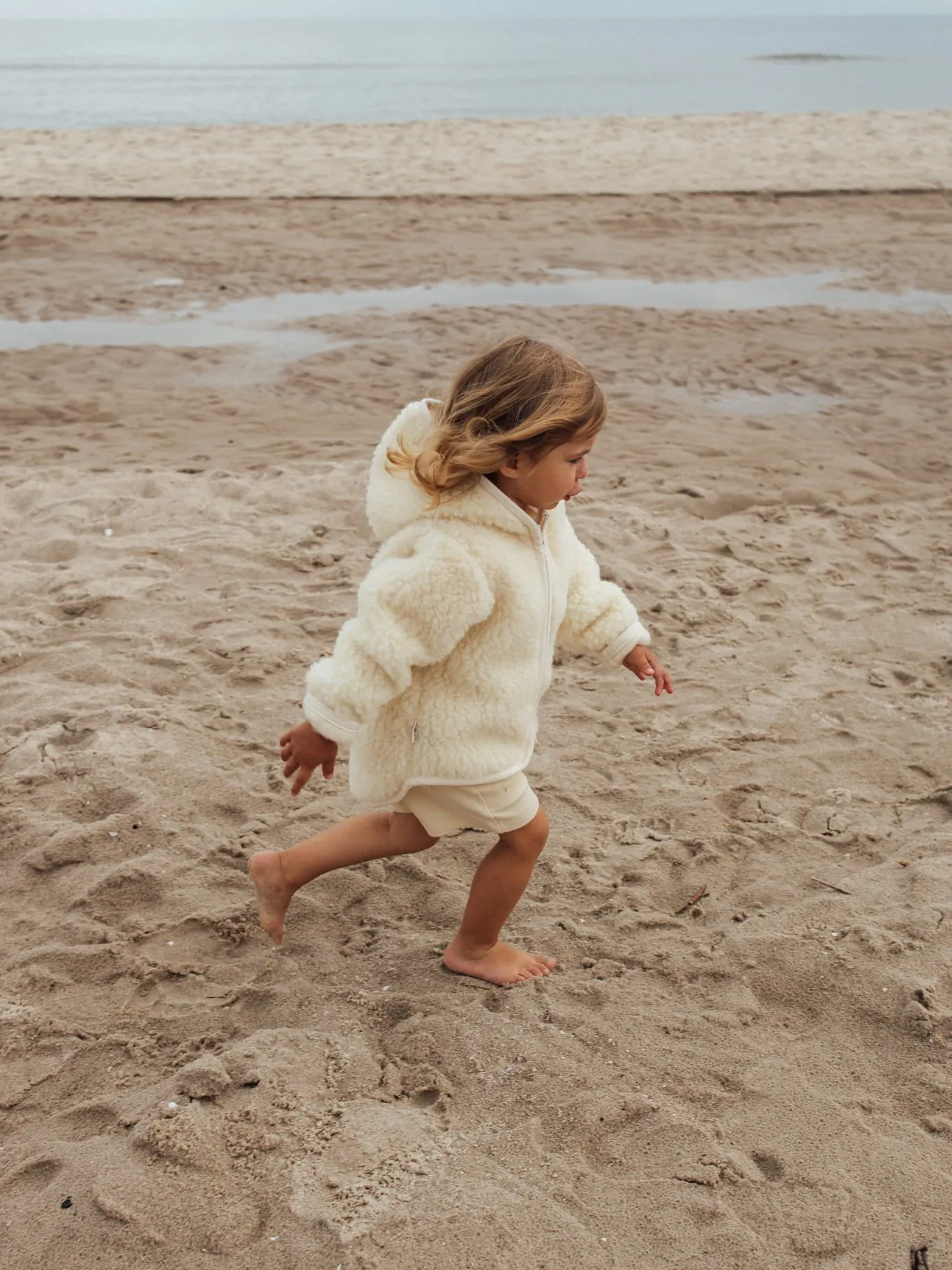 Meggstore - kurtka wełniana dziecięca Milk