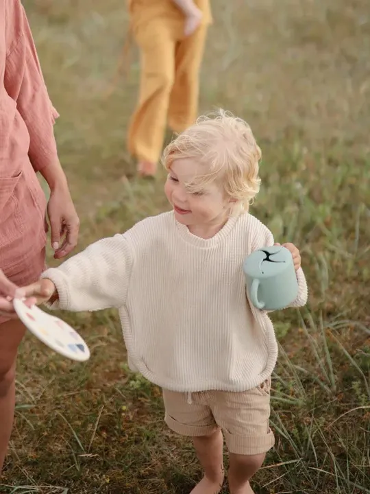 Mushie - kubek niewysypek na przekąski Cambridge Blue Mushie - kubek niewysypek na przekąski Cambridge Blue