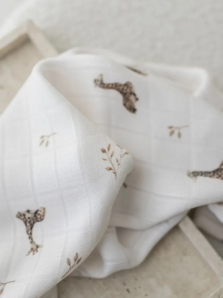 My Memi - bambusowy otulacz muślinowy 120x120 Giraffes My Memi - bambusowy otulacz muślinowy 120x120 Giraffes