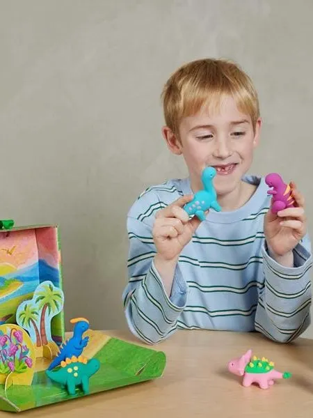 Tiger Tribe - plastyczna przygoda Dinozaury Tiger Tribe - plastyczna przygoda Dinozaury